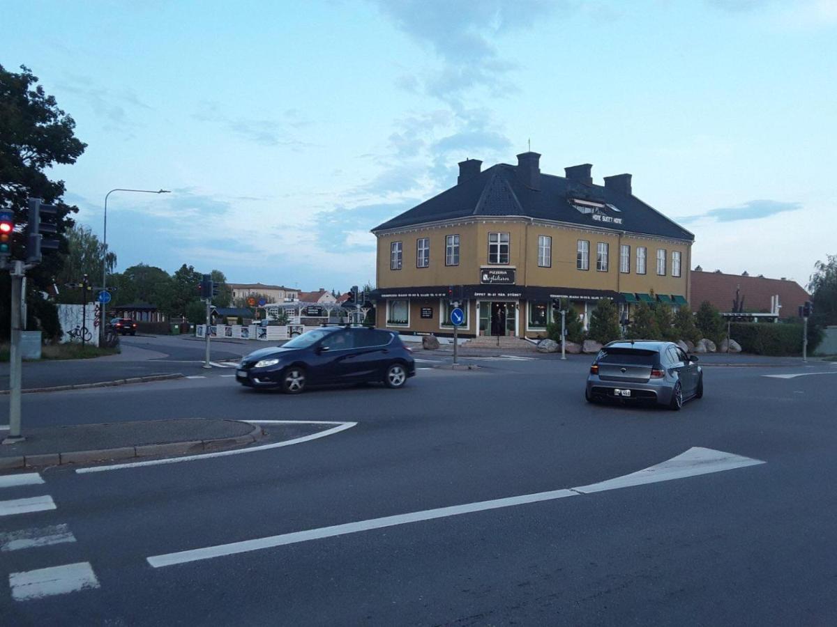 Paradlaegenhet Eskilstuna Eksteriør bilde